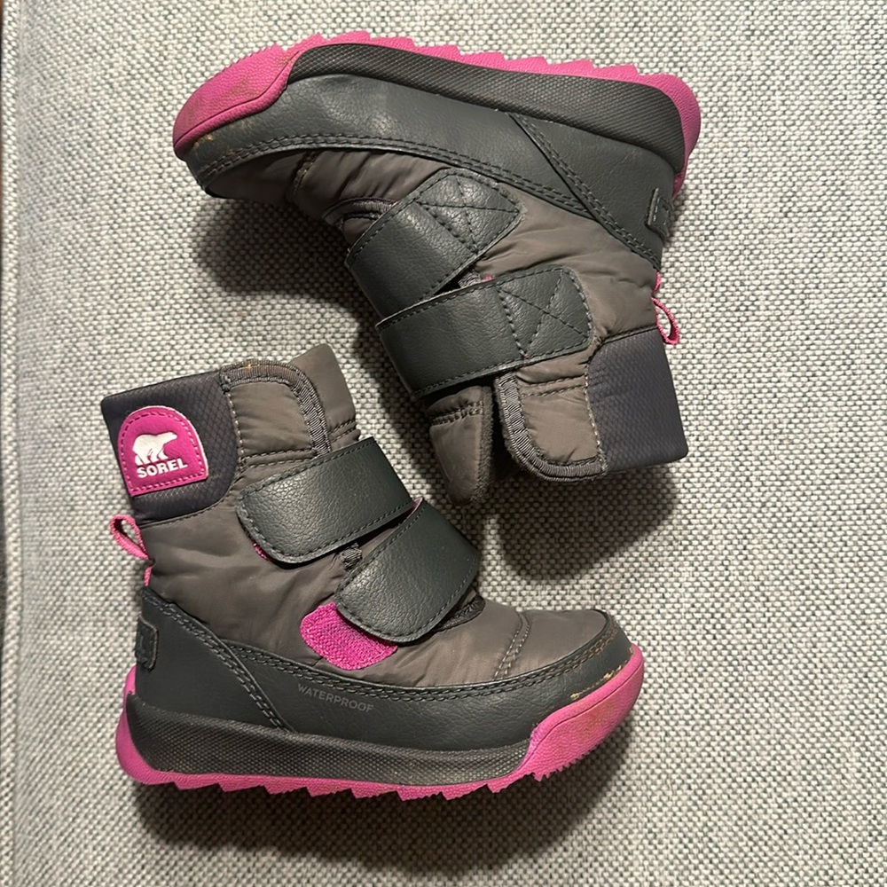Sorel Winter Boots Sz 8 almost new